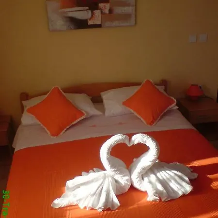 Orange Eni Apartment *