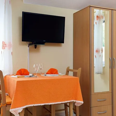 Apartment Orange Eni Hvar Town